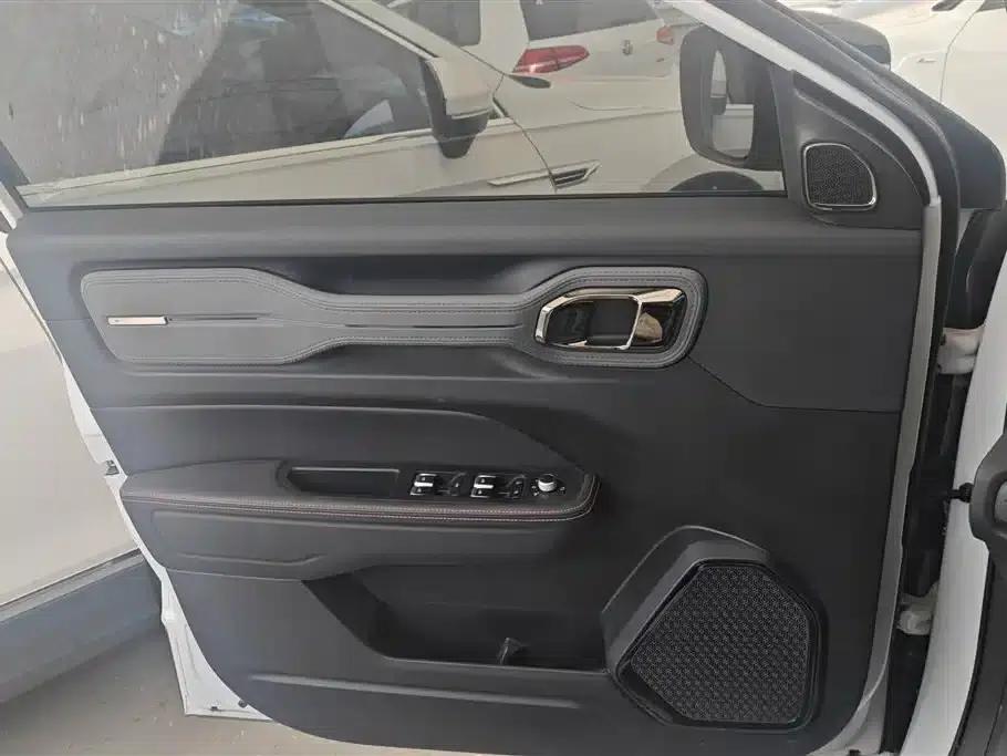 Geely Cowboy 2025 1.5TD Trendy Edition — миниатюра 7