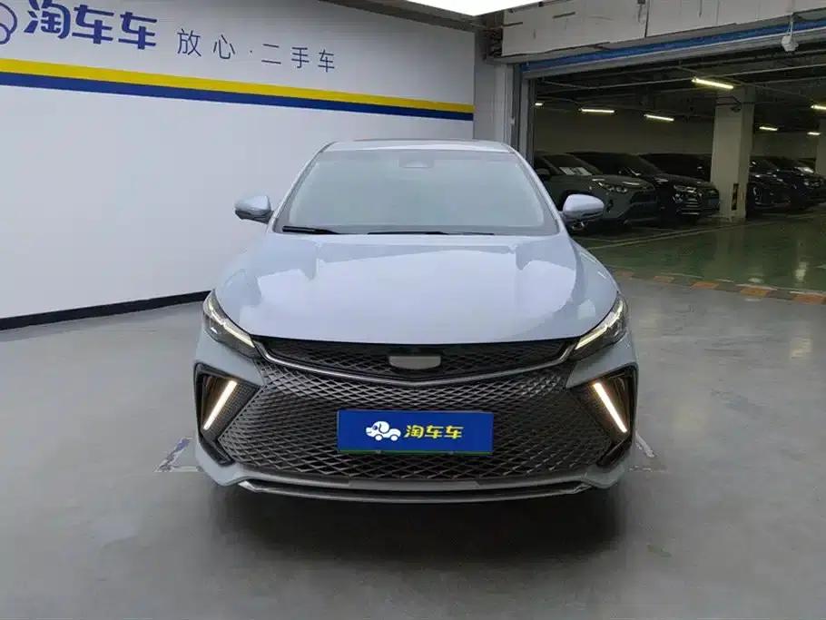 Geely Emgrand L HiP 2022 1.5TD-DHT Pro 100KM Super — миниатюра 2