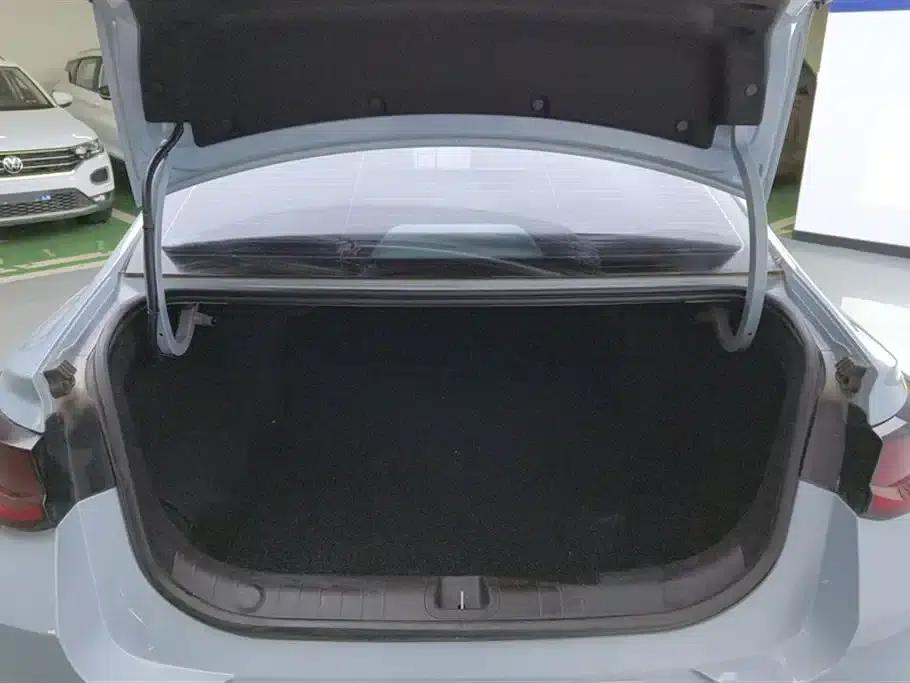 Geely Emgrand L HiP 2022 1.5TD-DHT Pro 100KM Super — миниатюра 4