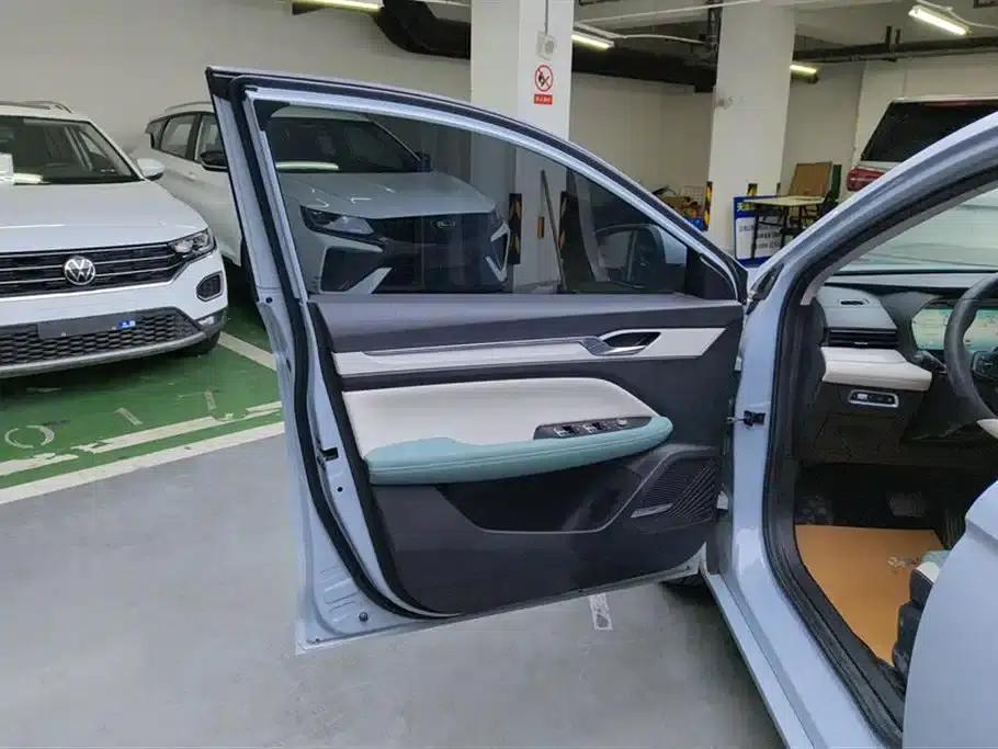 Geely Emgrand L HiP 2022 1.5TD-DHT Pro 100KM Super — миниатюра 7