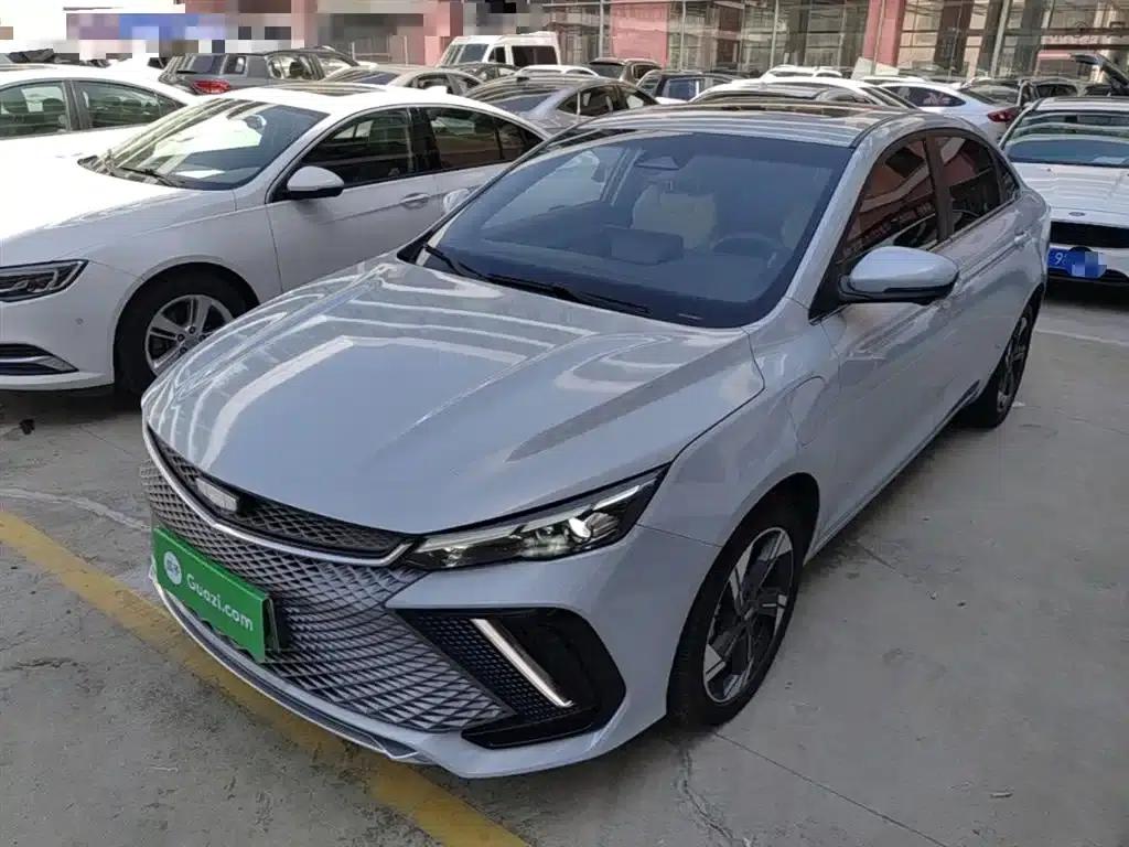 Geely Emgrand L HiP 2022 1.5TD-DHT Pro 100KM Super — миниатюра 2