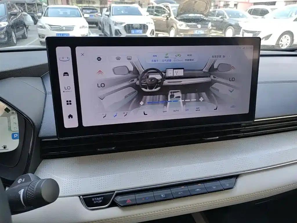 Geely Emgrand L HiP 2022 1.5TD-DHT Pro 100KM Super — миниатюра 13