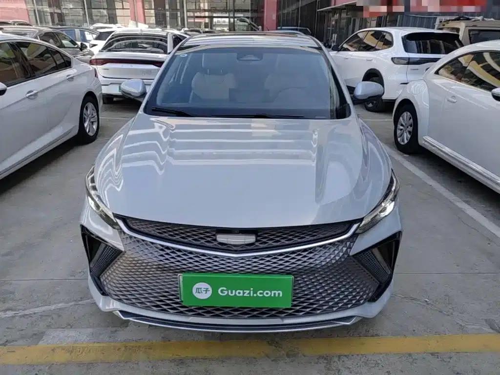 Geely Emgrand L HiP 2022 1.5TD-DHT Pro 100KM Super — миниатюра 3