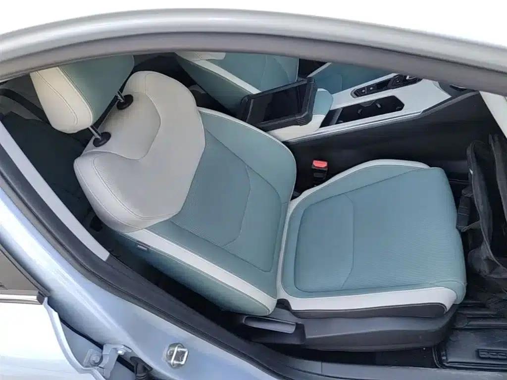 Geely Emgrand L HiP 2022 1.5TD-DHT Pro 100KM Super — миниатюра 25