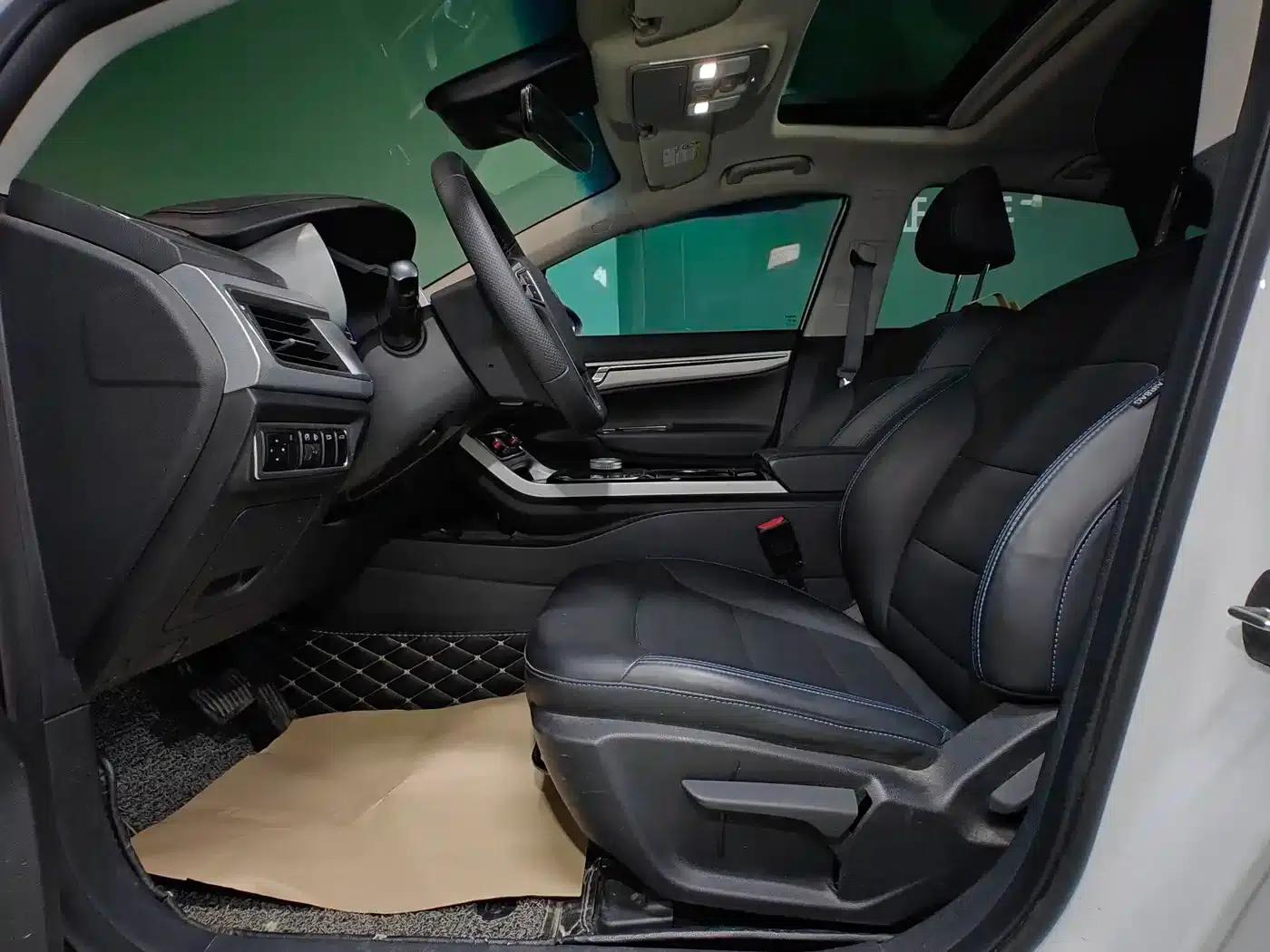 Geely GSe 2018 Premium Edition — миниатюра 17