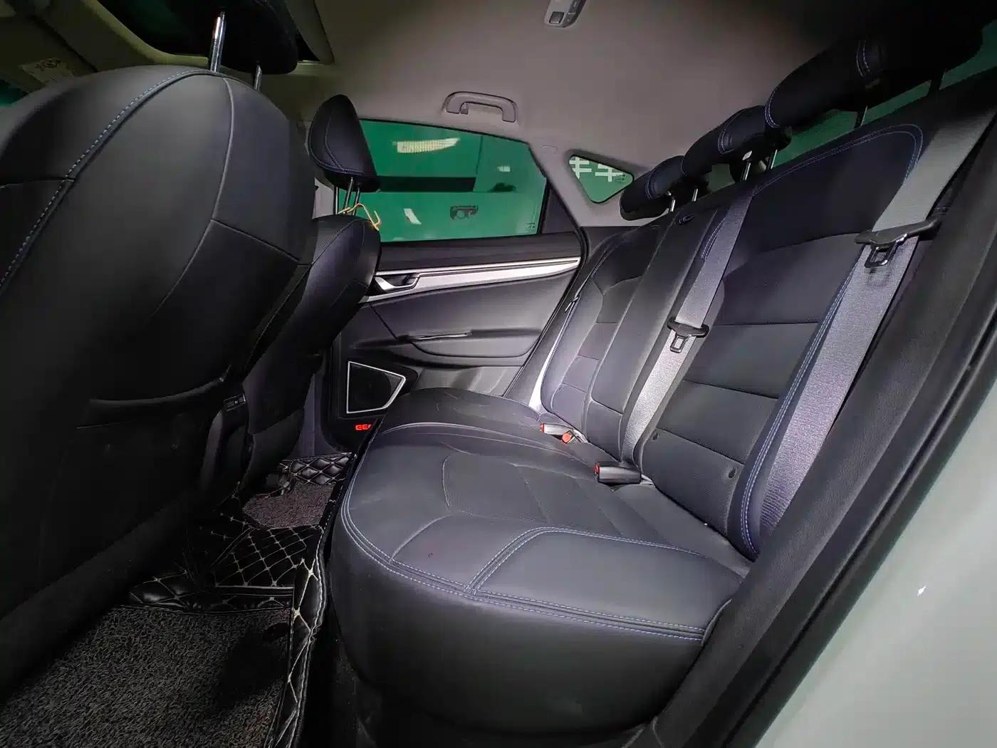 Geely GSe 2018 Premium Edition — миниатюра 20