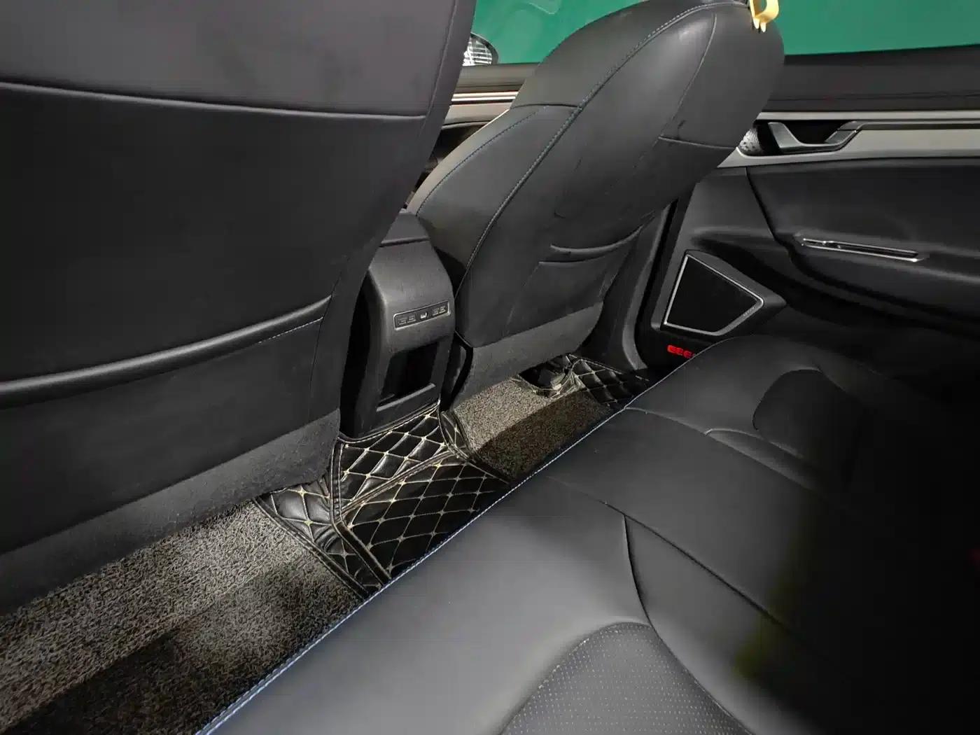 Geely GSe 2018 Premium Edition — миниатюра 21