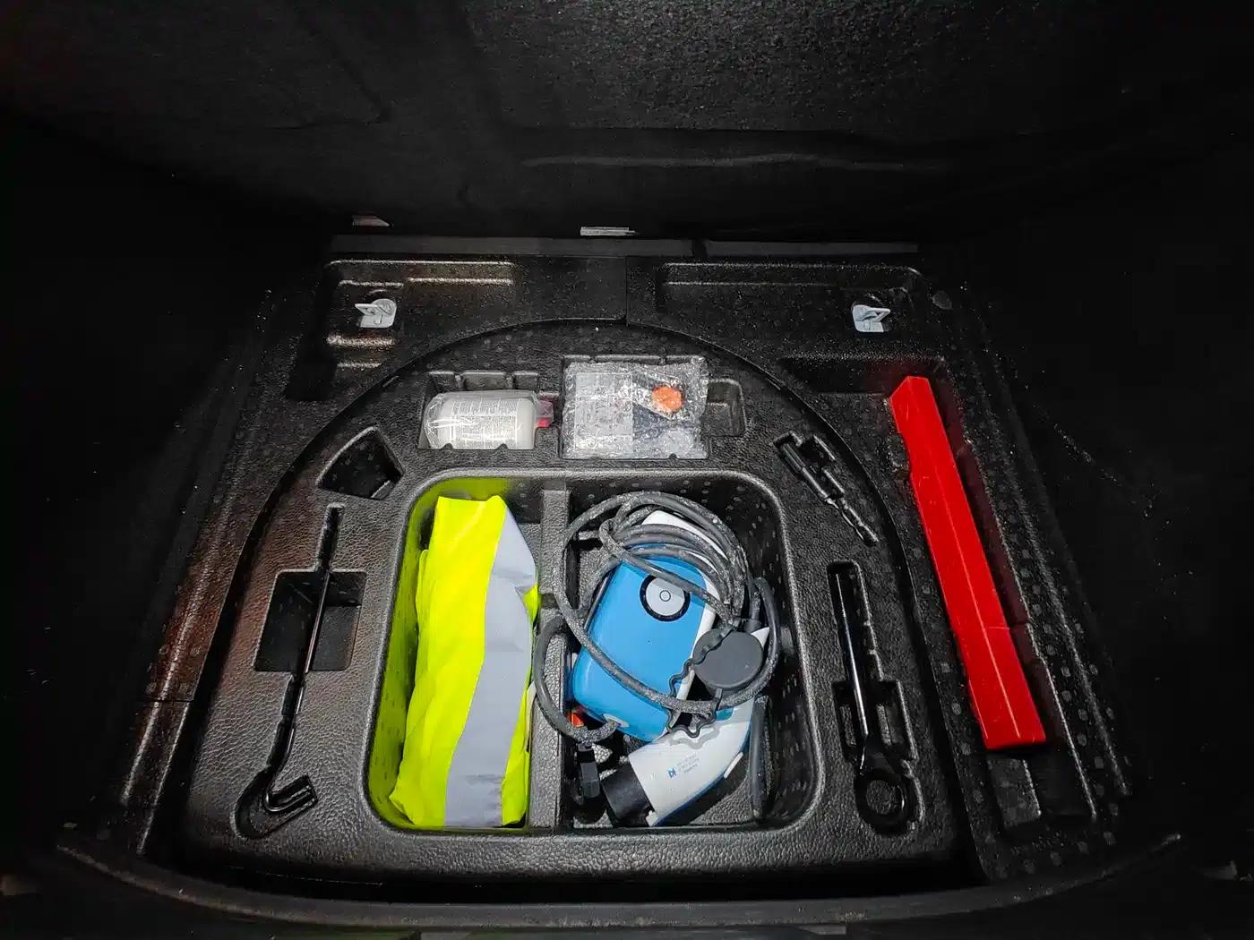 Geely GSe 2018 Premium Edition — миниатюра 23