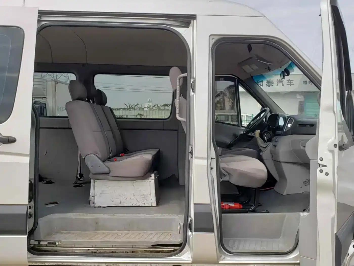Starlight 2021 2.0T 4 Series Star Express 6/7 Seat D20TCIF1 — миниатюра 8