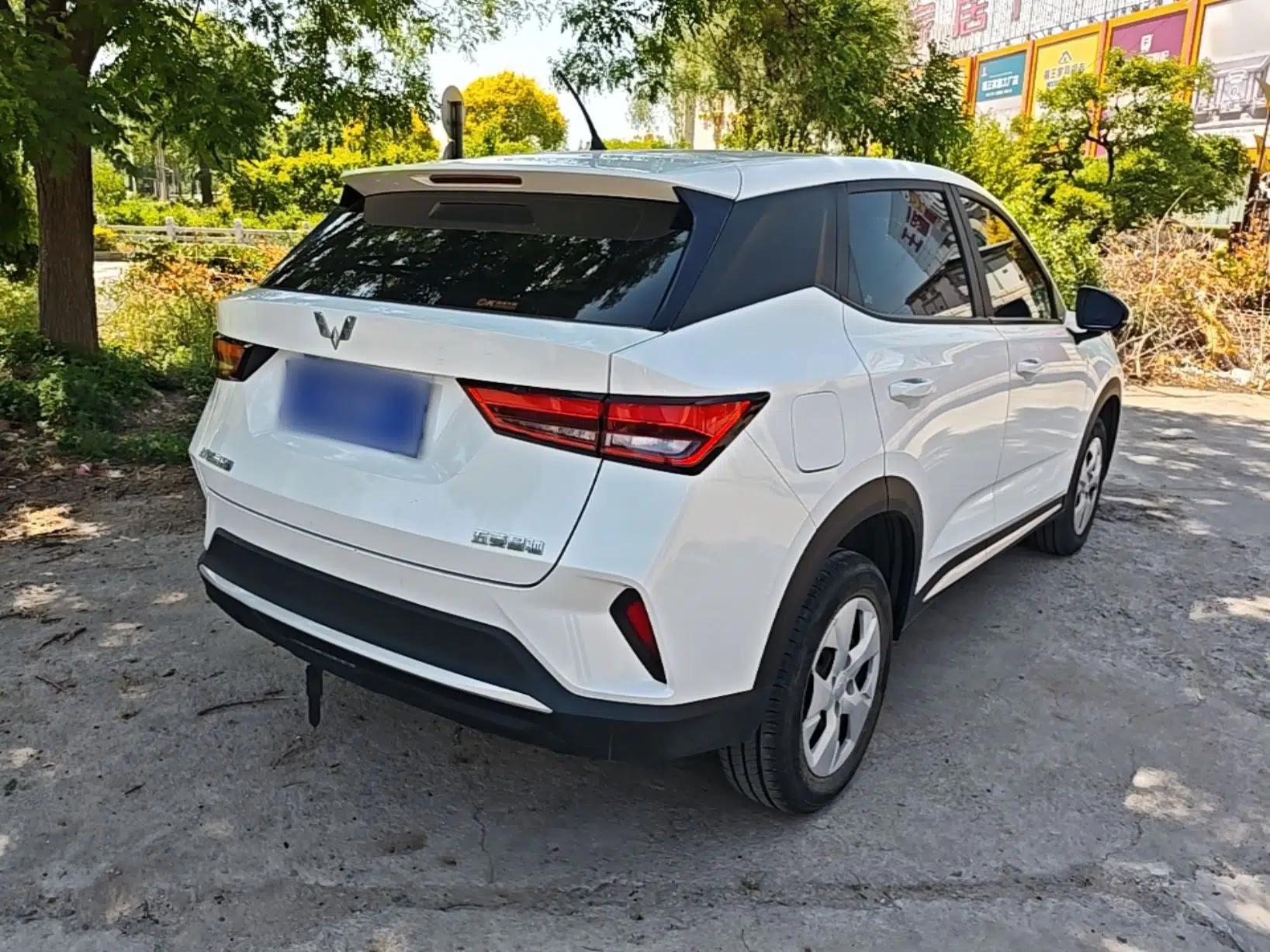 Wuling Alvez 2022 1.5L Manual Free-Style Model — миниатюра 6