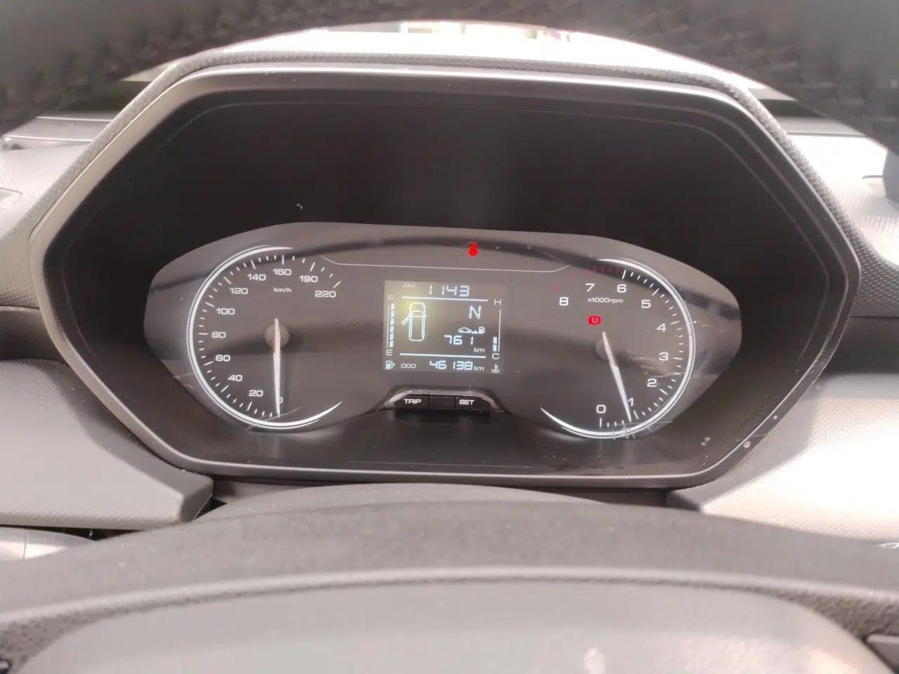 Wuling Alvez 2022 1.5L Manual Free-Style Model — миниатюра 12