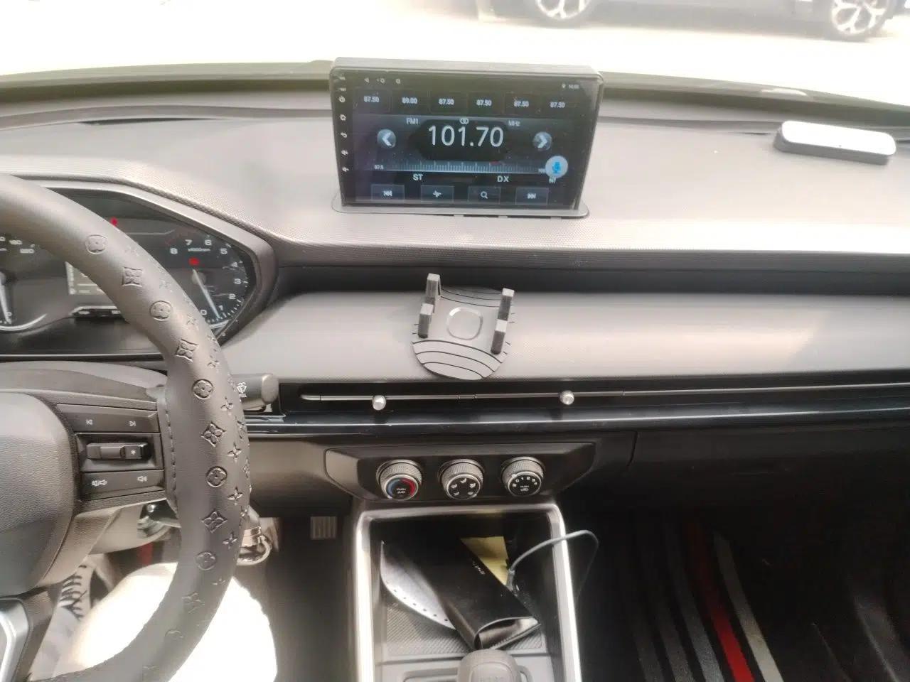 Wuling Alvez 2022 1.5L Manual Free-Style Model — миниатюра 14