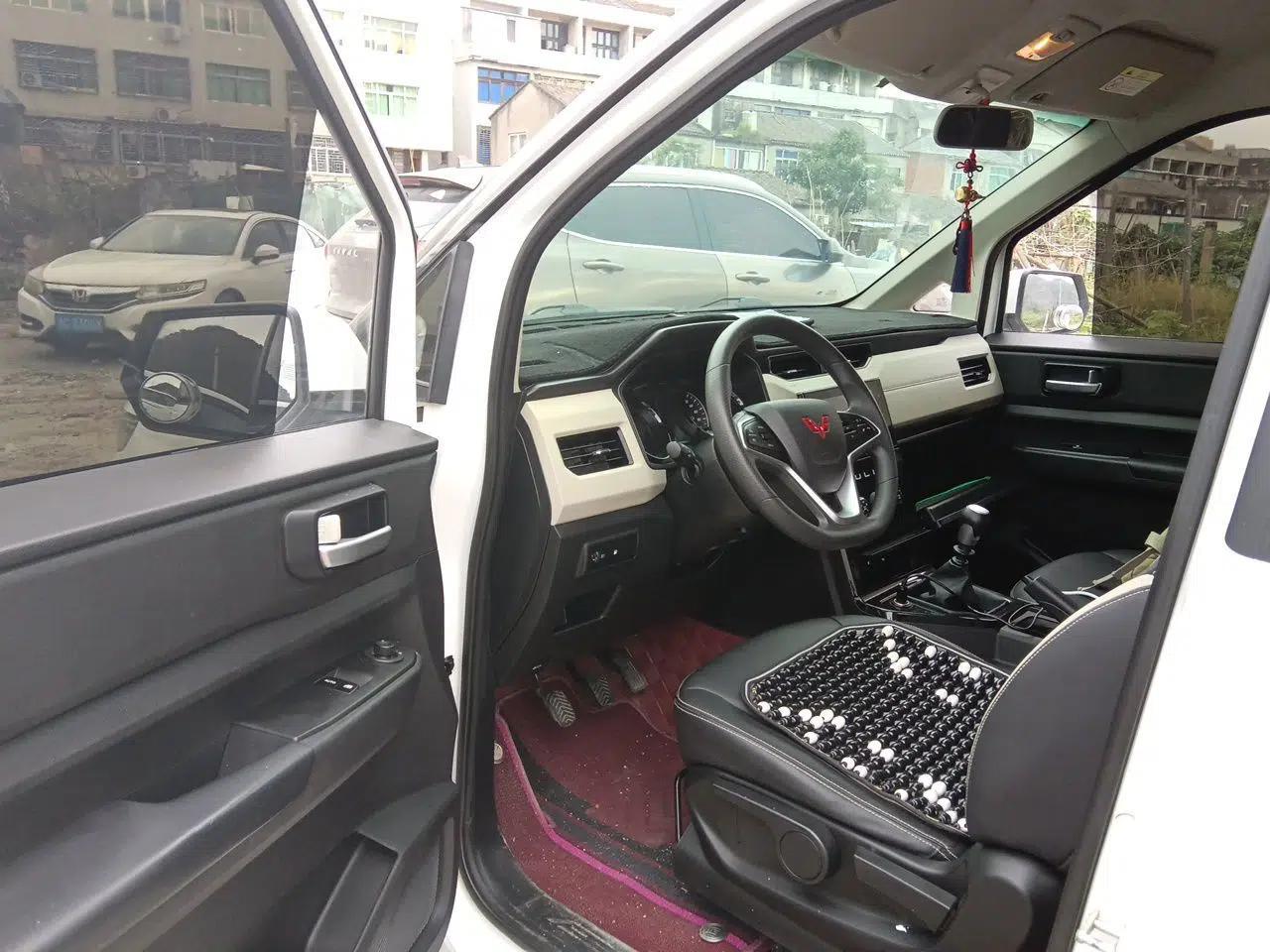 Wuling Zhengcheng 2021 1.5T Manual Luxury Version — миниатюра 17