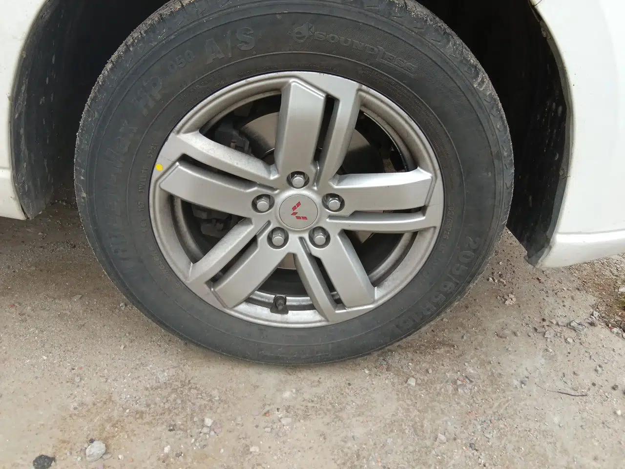 Wuling Zhengcheng 2021 1.5T Manual Luxury Version — миниатюра 8