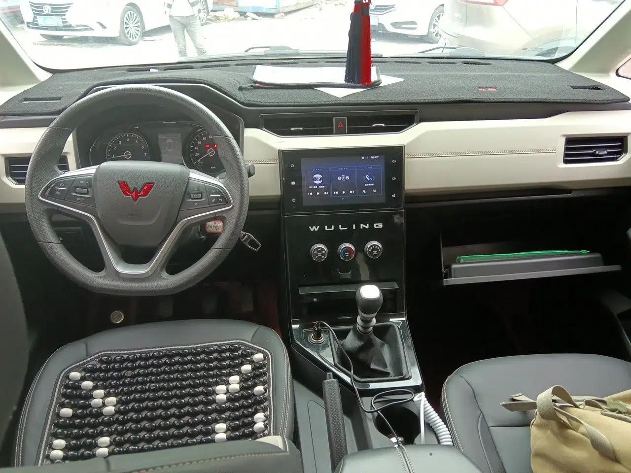 Wuling Zhengcheng 2021 1.5T Manual Luxury Version — миниатюра 10