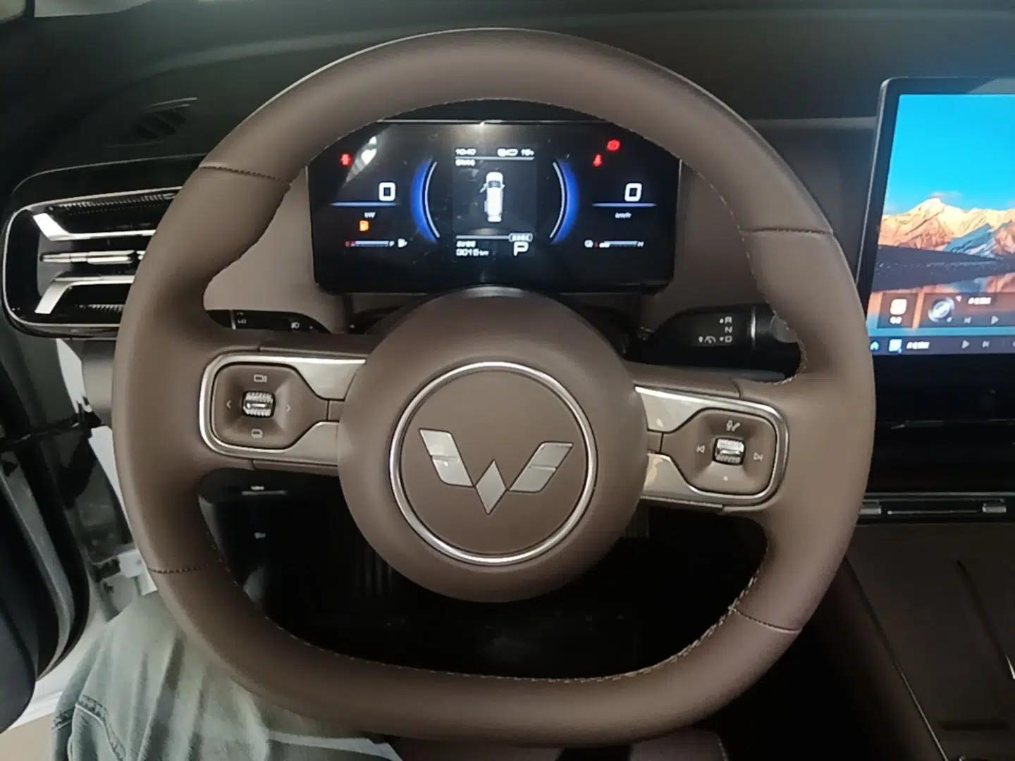 Wuling Starlight 730 2025 Model Plug-in Hybrid 125km Luxury Edition — миниатюра 13