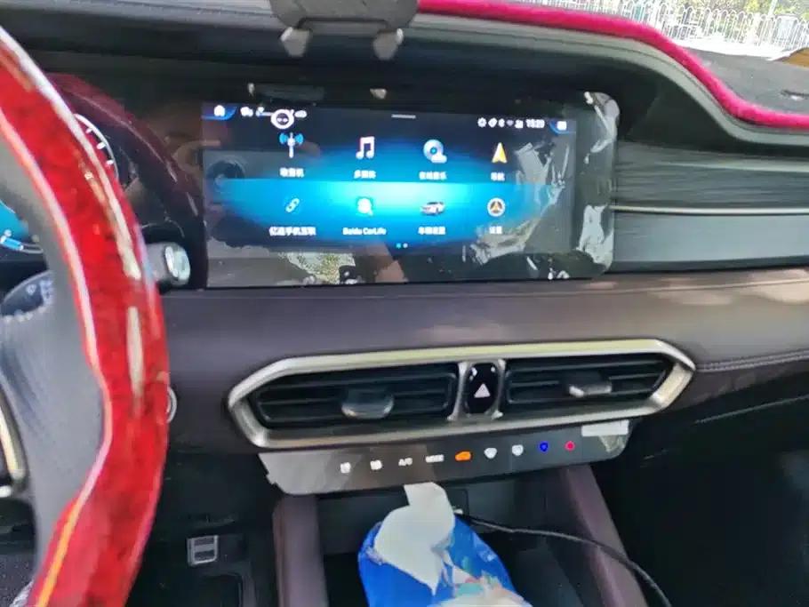 Jetour X90 PLUS 2024 1.6TD DCT Villa 7-Seater — миниатюра 13