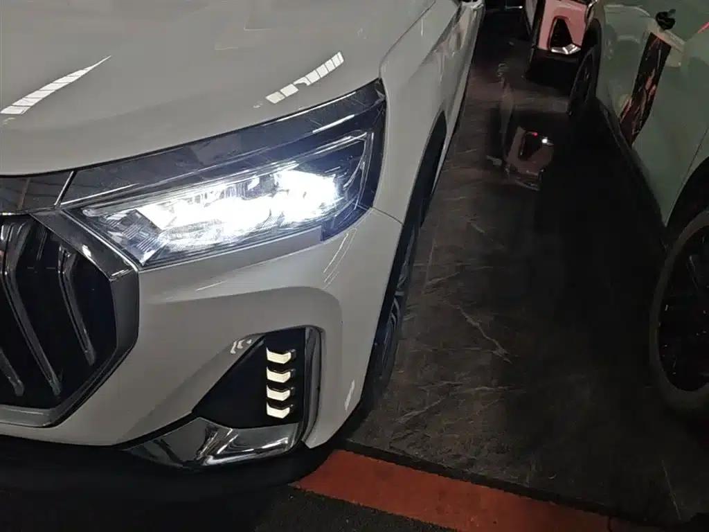 Jetour X90 PLUS 2024 1.6TD DCT Villa 7-Seater — миниатюра 23
