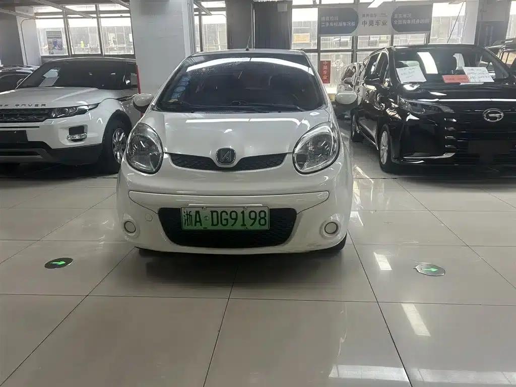 Jiangling E200L 2017 Model E200P Standard Edition — миниатюра 3