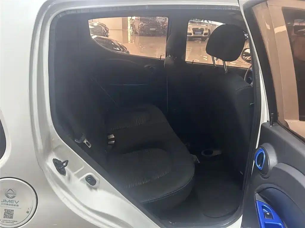 Jiangling E200L 2017 Model E200P Standard Edition — миниатюра 5