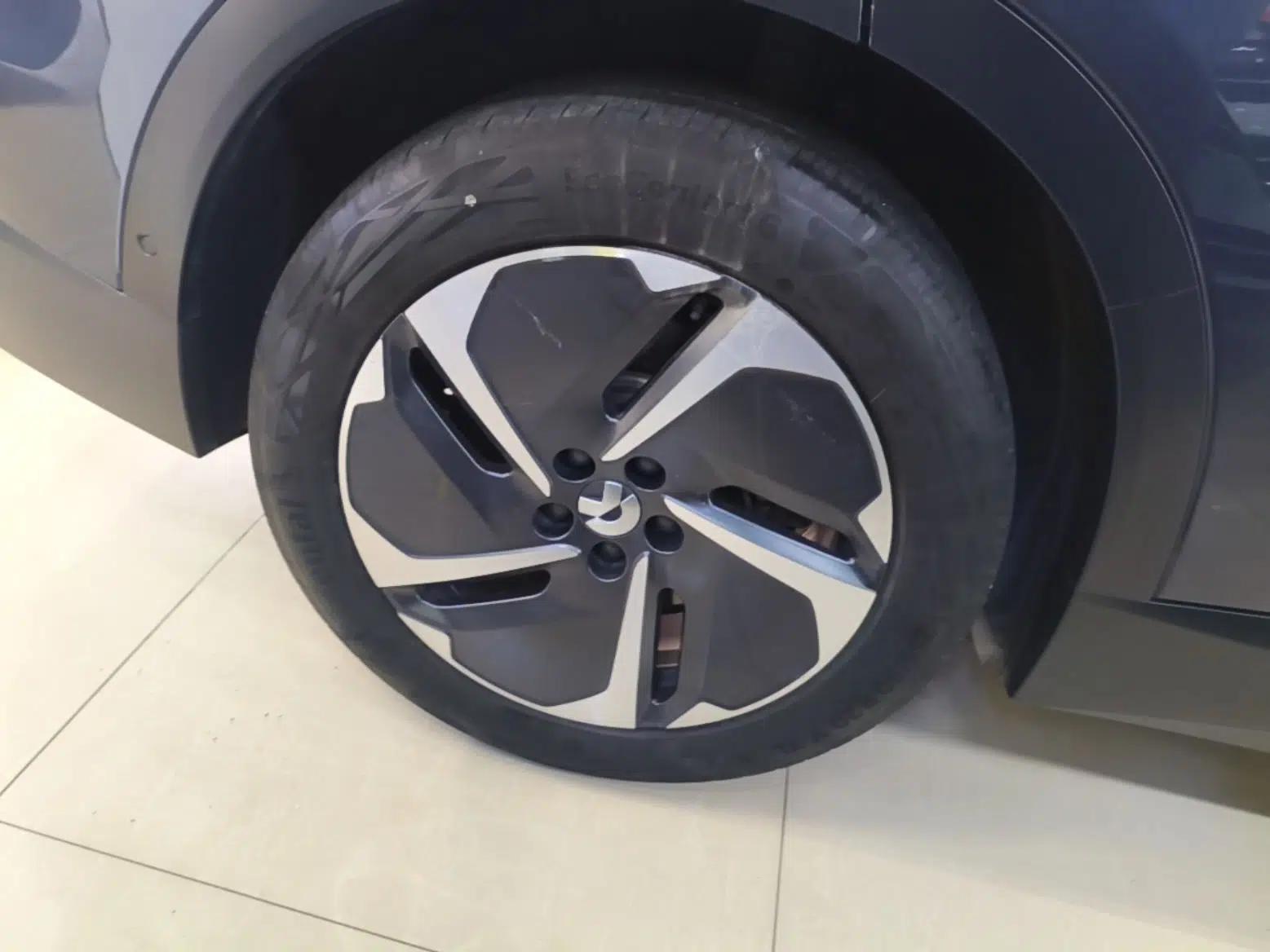 Nio EC7 2023 75 kWh — миниатюра 10