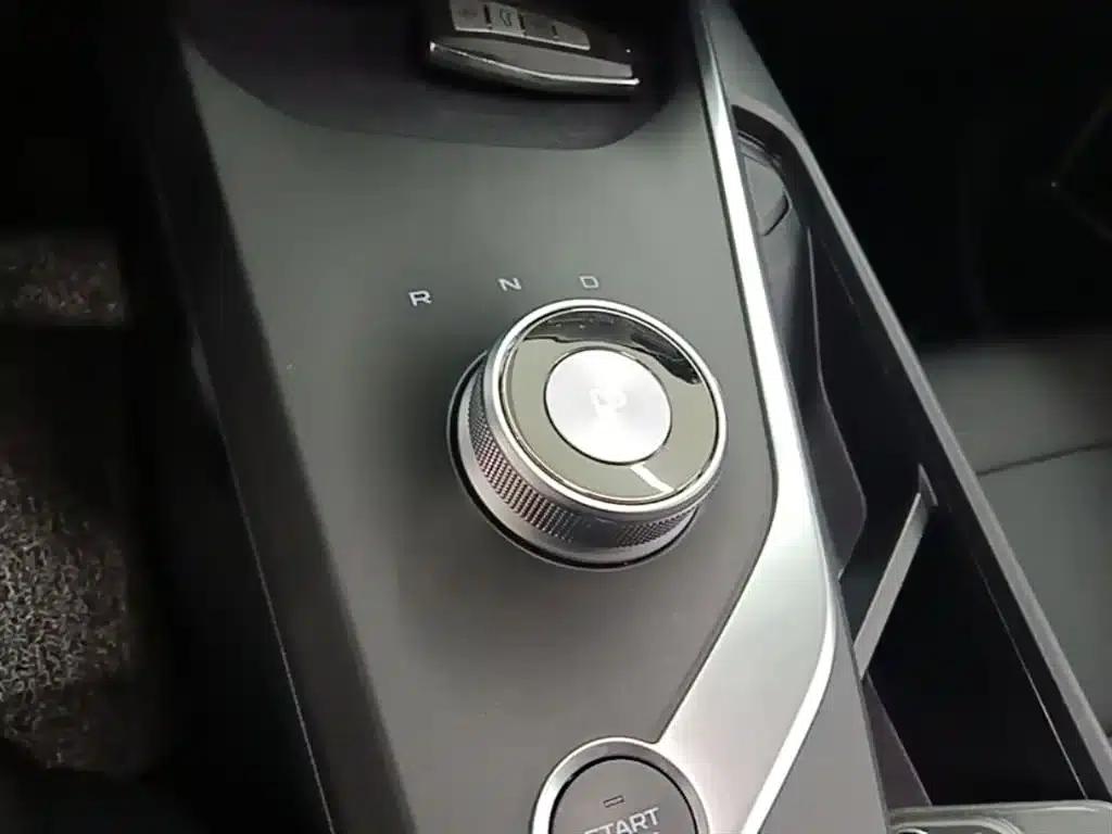 Geely Geometry A 2024 Model 410KM Travel Edition — миниатюра 14