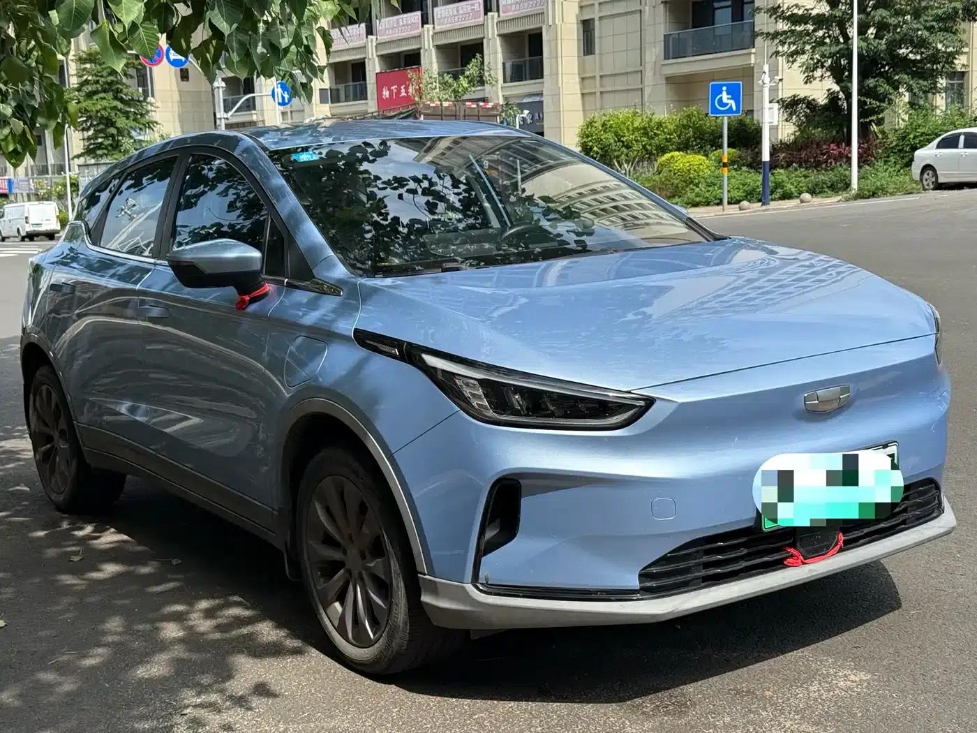 Geely Geometry C 2022 Blueberry C400 — миниатюра 12