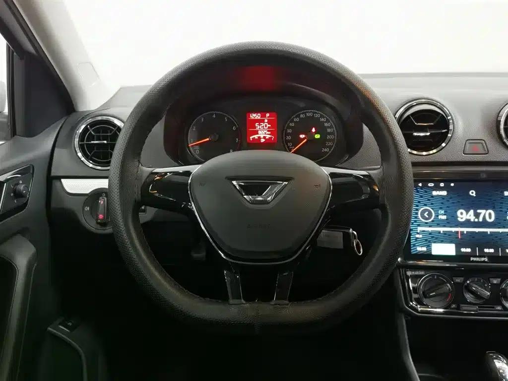 Jetta VA3 2021 1.5L Automatic Enjoy Edition — миниатюра 11