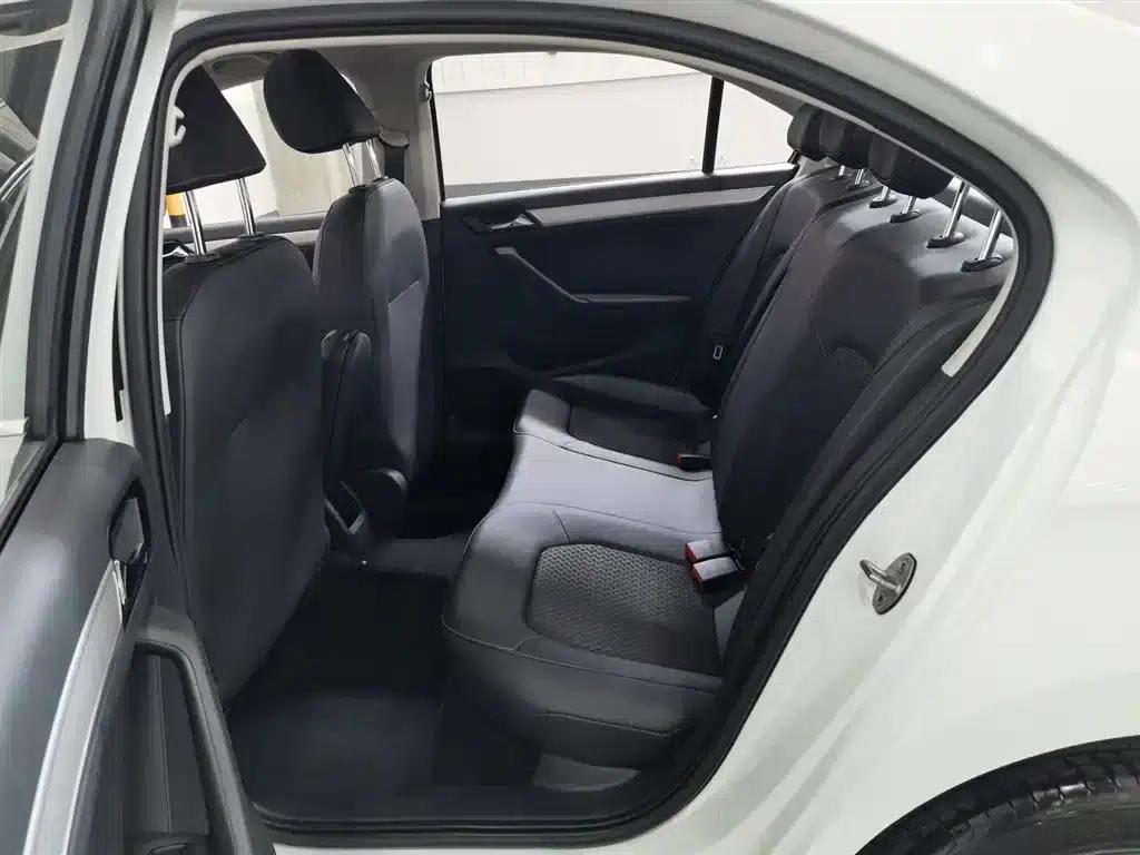 Jetta VA3 2021 1.5L Automatic Enjoy Edition — миниатюра 15