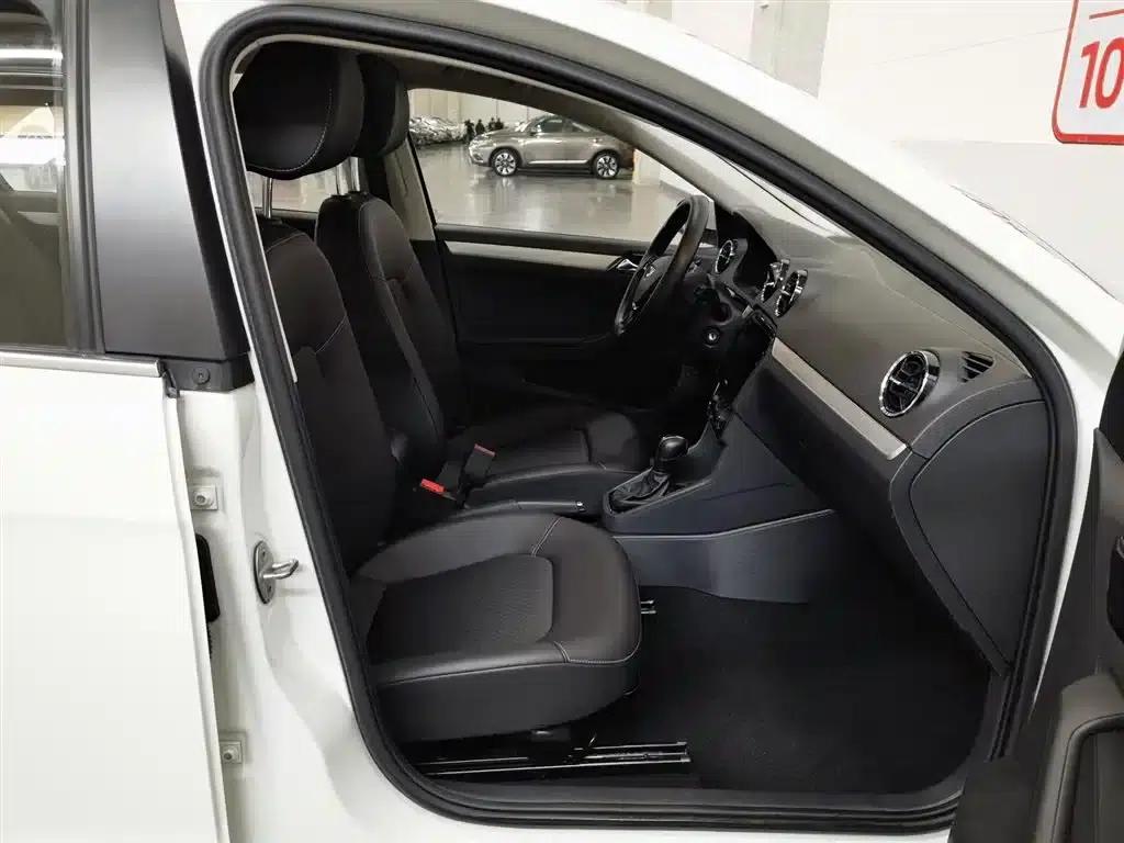 Jetta VA3 2021 1.5L Automatic Enjoy Edition — миниатюра 23
