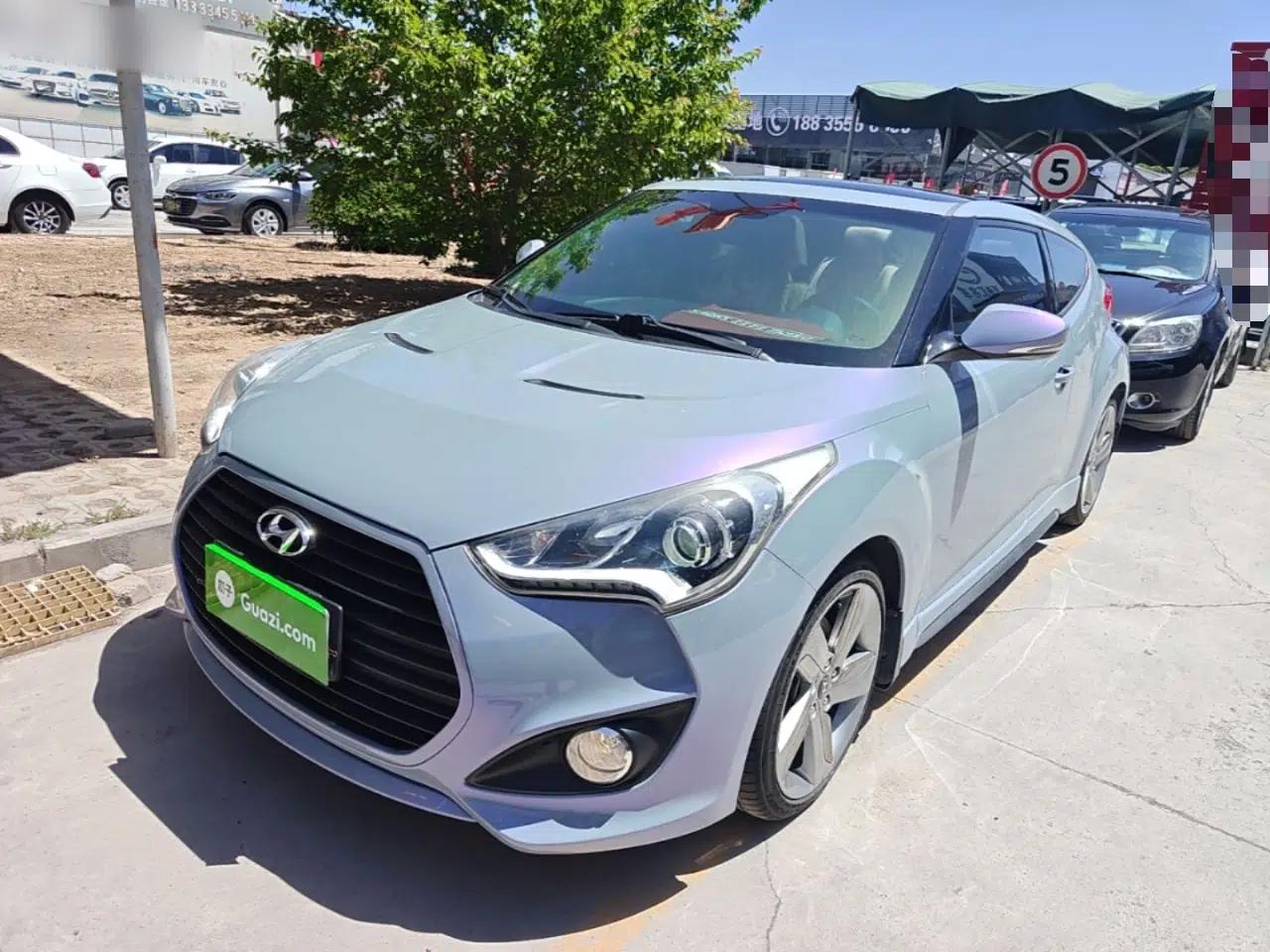 Hyundai Veloster 2012 1.6T Automatic Luxury Edition — миниатюра 1