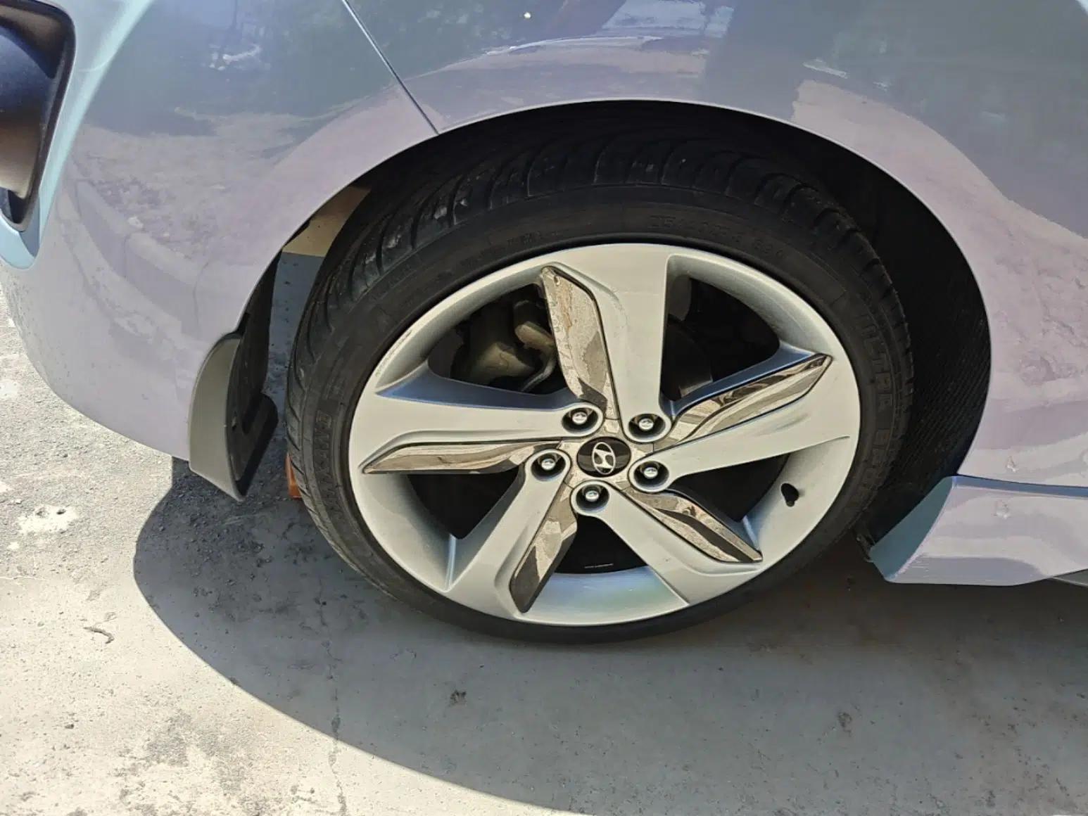 Hyundai Veloster 2012 1.6T Automatic Luxury Edition — миниатюра 10