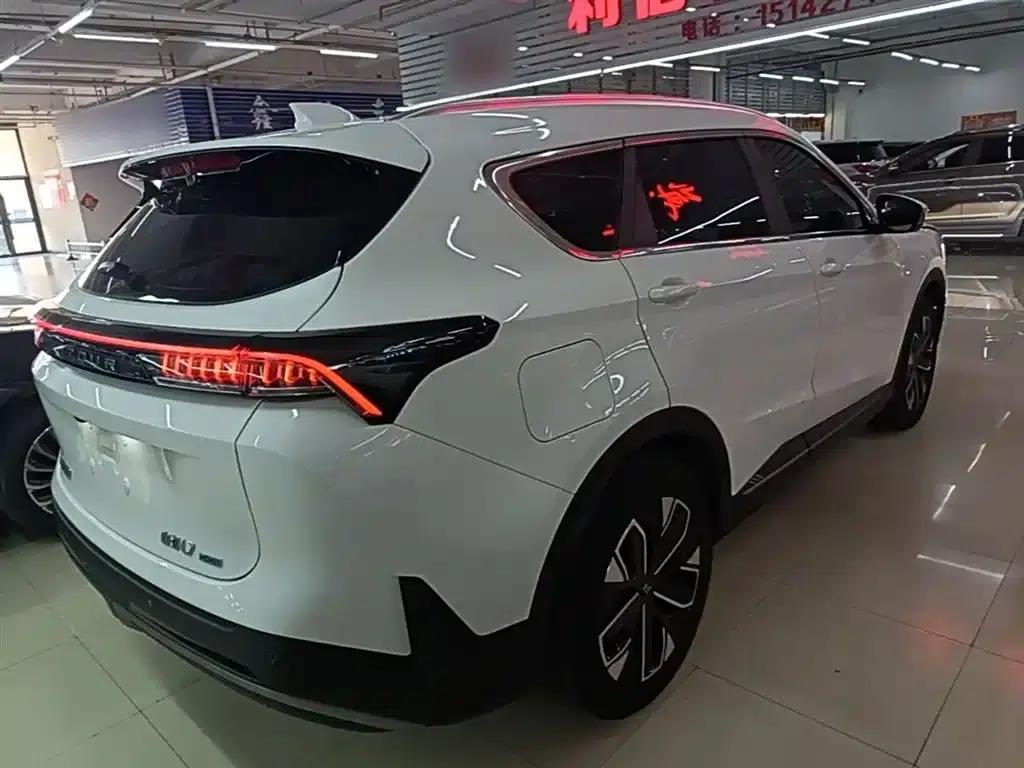 Jetour Mountain & Sea L7 2025 1.5T 120km Comfort Edition 5-seater — миниатюра 7