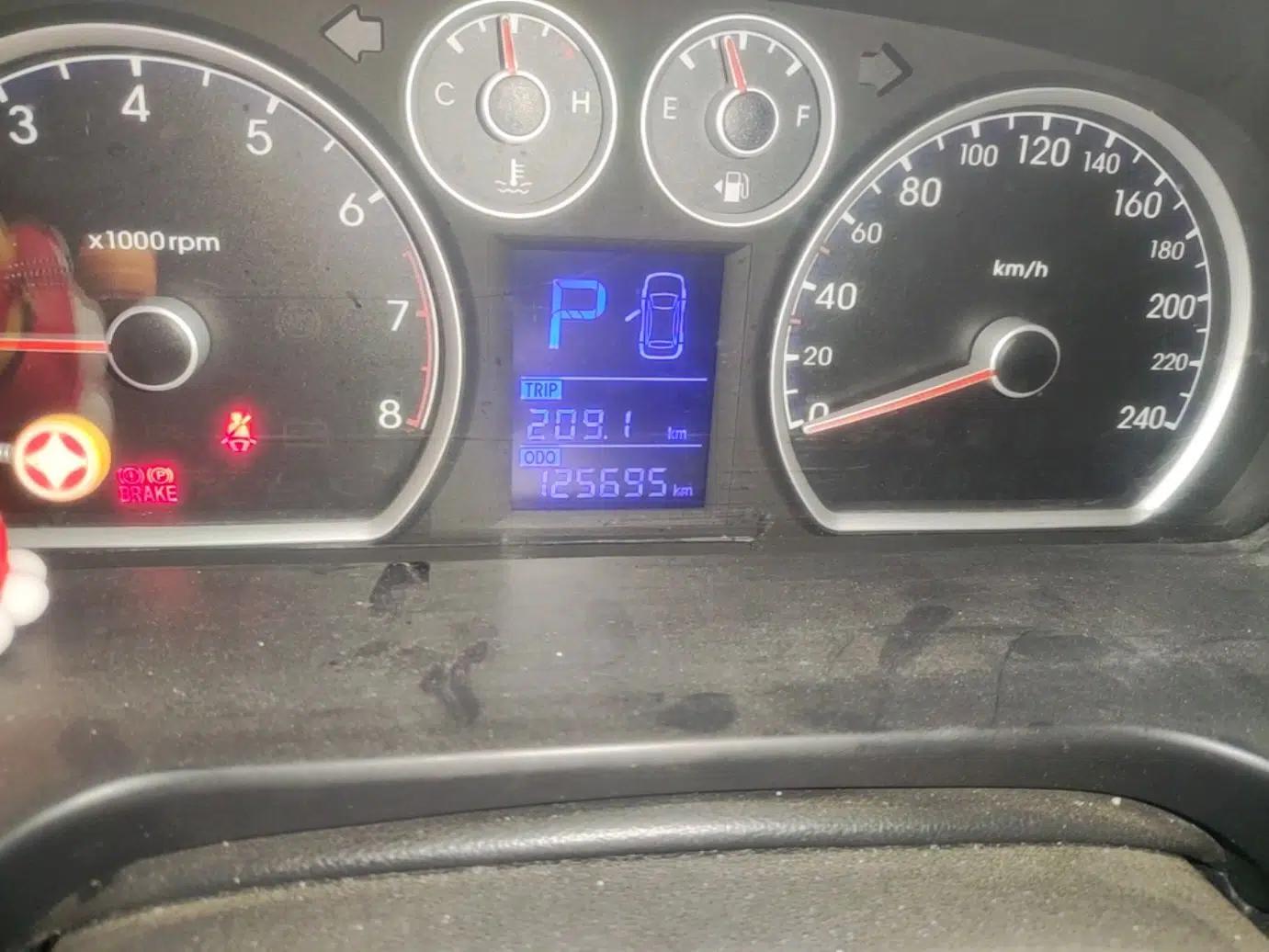 Hyundai i30 2009 1.6L Automatic Comfort Edition — миниатюра 13