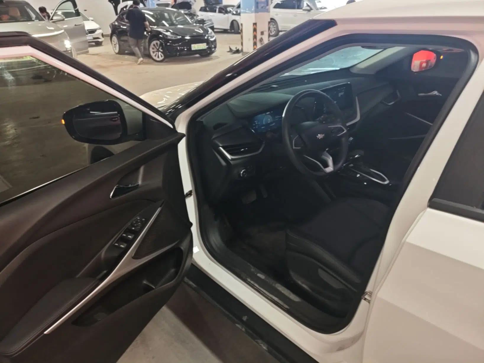 Chevrolet Menlo 2022 Star Enjoyment Edition Plus — миниатюра 19