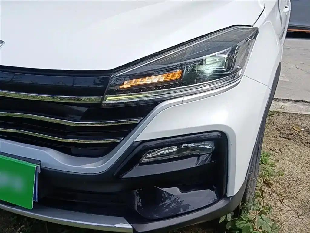 2020 X-Trail 1.5L Manual Trendy — миниатюра 24
