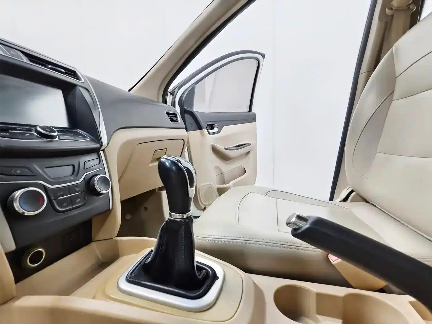 Chery K50 2015 1.5L Manual Deluxe Edition — миниатюра 12