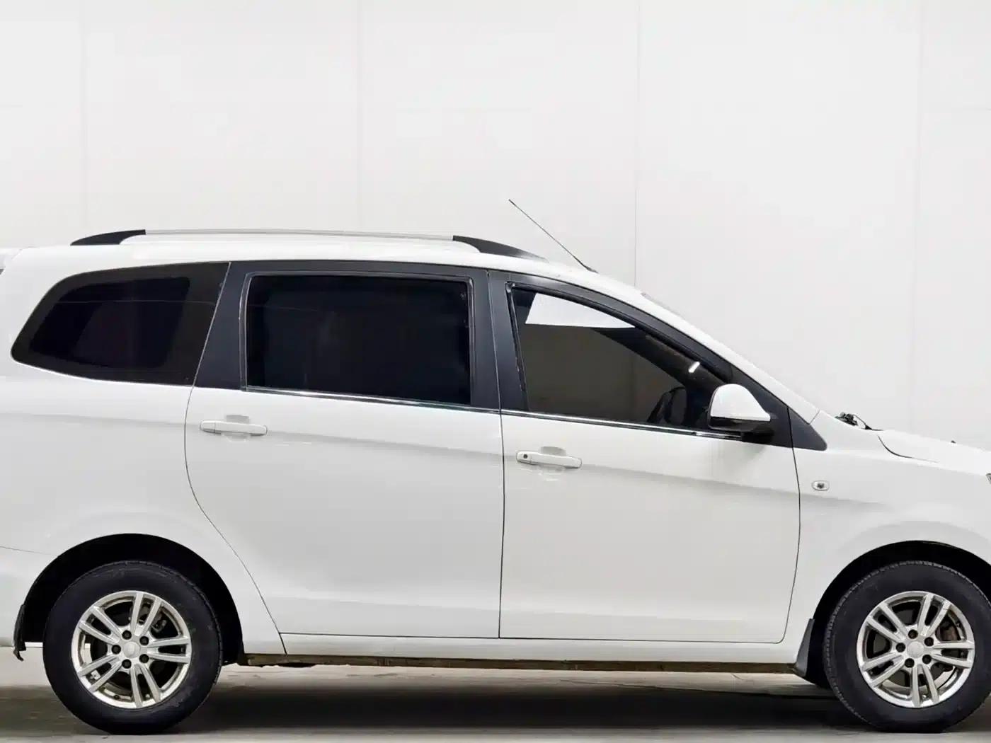 Chery K50 2015 1.5L Manual Deluxe Edition — миниатюра 8