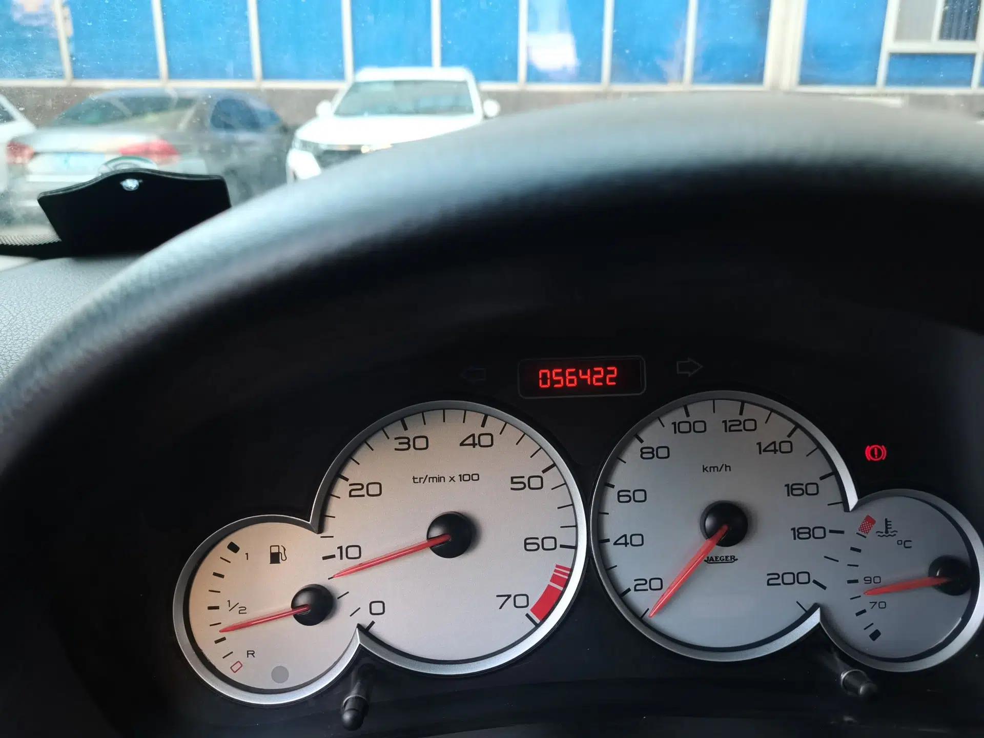 Citroen C2 2012 1.4L Manual Sport Model — миниатюра 13