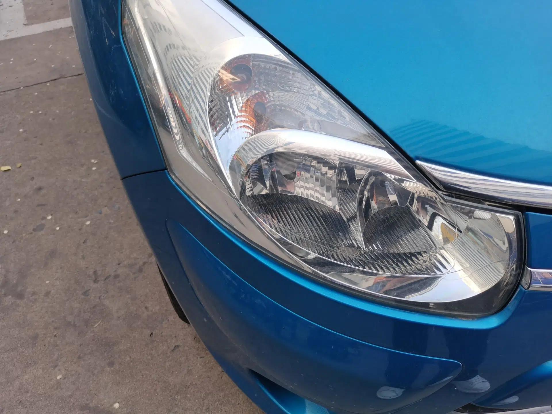 Citroen C2 2012 1.4L Manual Sport Model — миниатюра 7