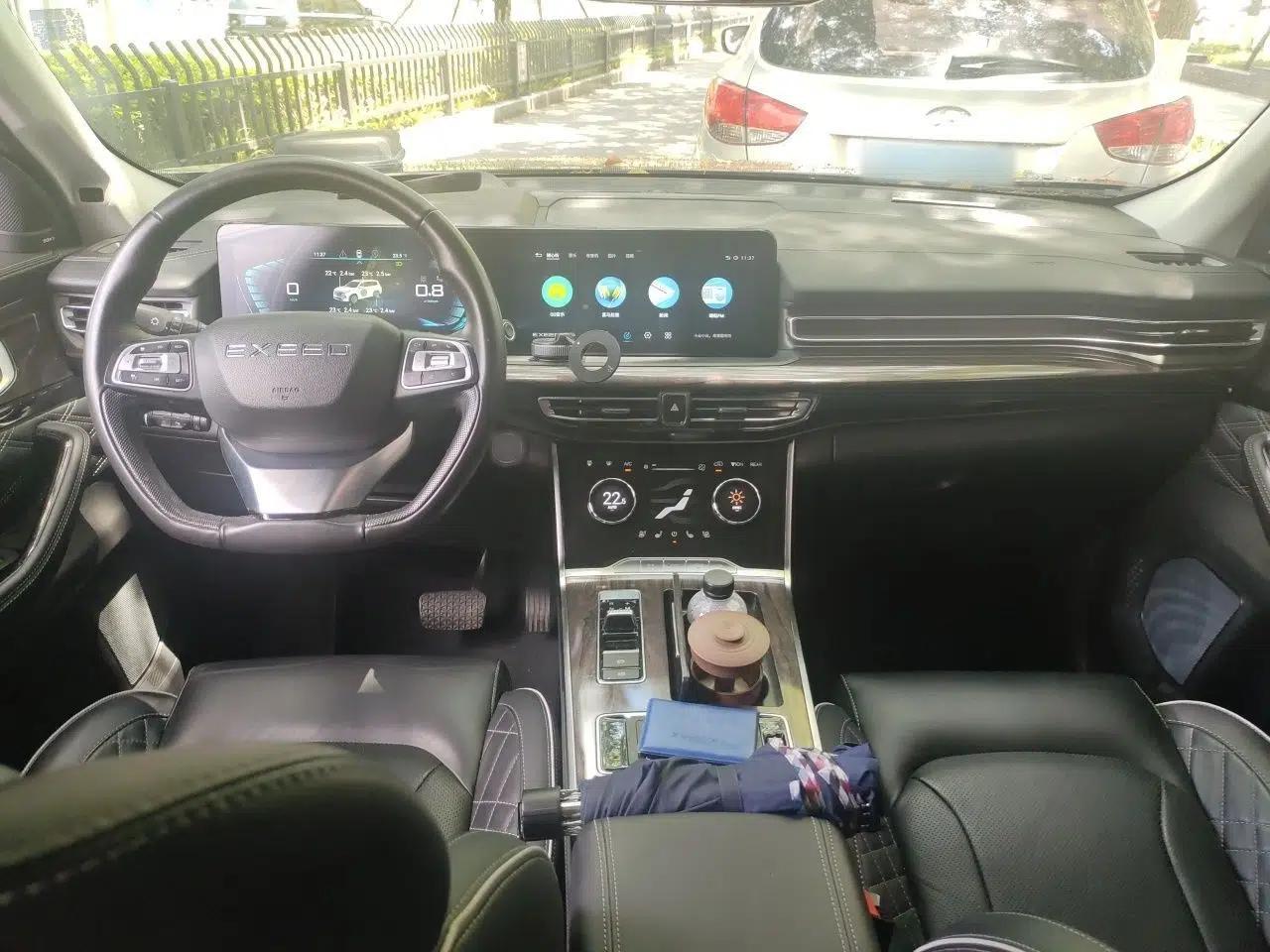 EXEED Lanyue 2021 390T Two-Wheel Drive StarRui Edition — миниатюра 10