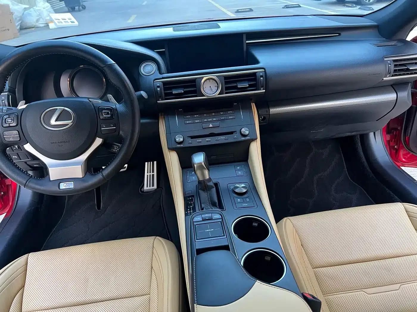 Lexus RC 2016 200t F SPORT Edition — миниатюра 14
