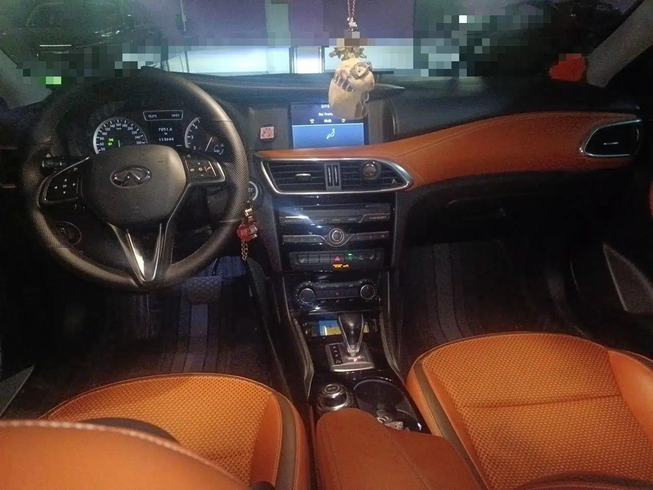 Infiniti QX30 2017 2.0T Four-Wheel Drive Sport Edition — миниатюра 6