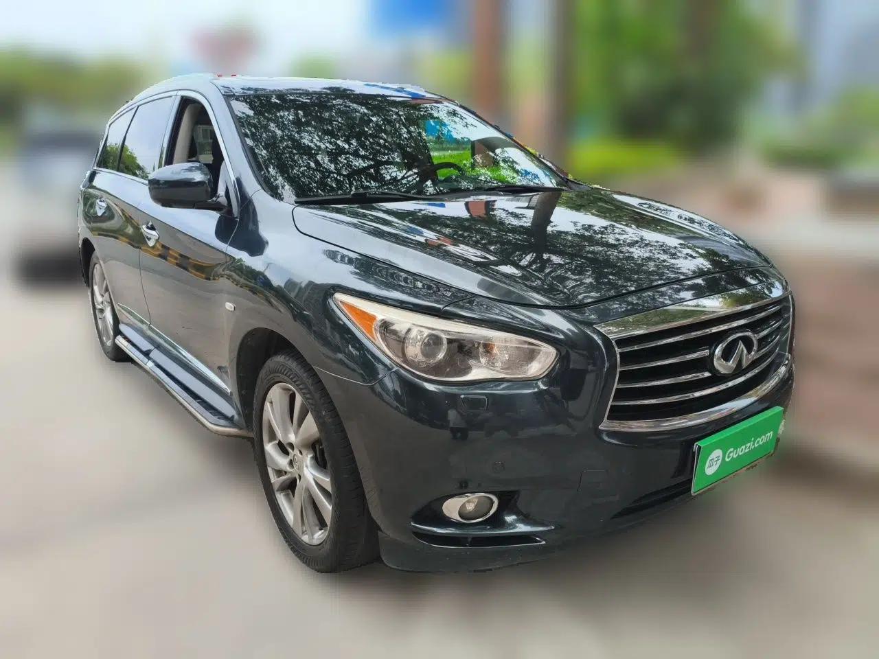 Infiniti JX 2013 JX35 Two-Wheel-Drive Excellence Edition — миниатюра 3