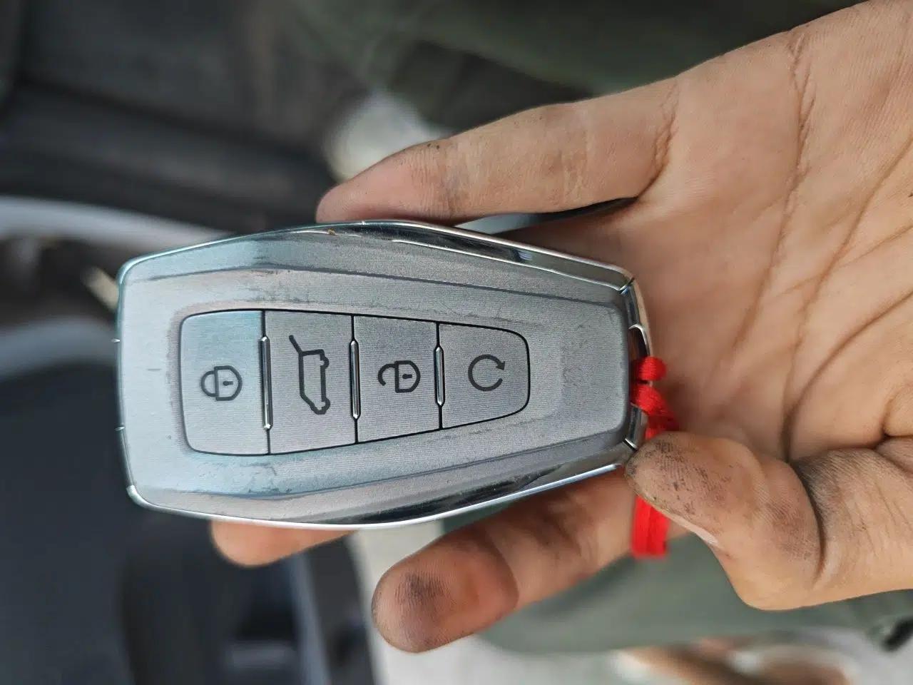 Farizon Xingxiang V 2025 Xingxiang V7E Functional Edition, Smart Edition, CATL 50.2kWh — миниатюра 9