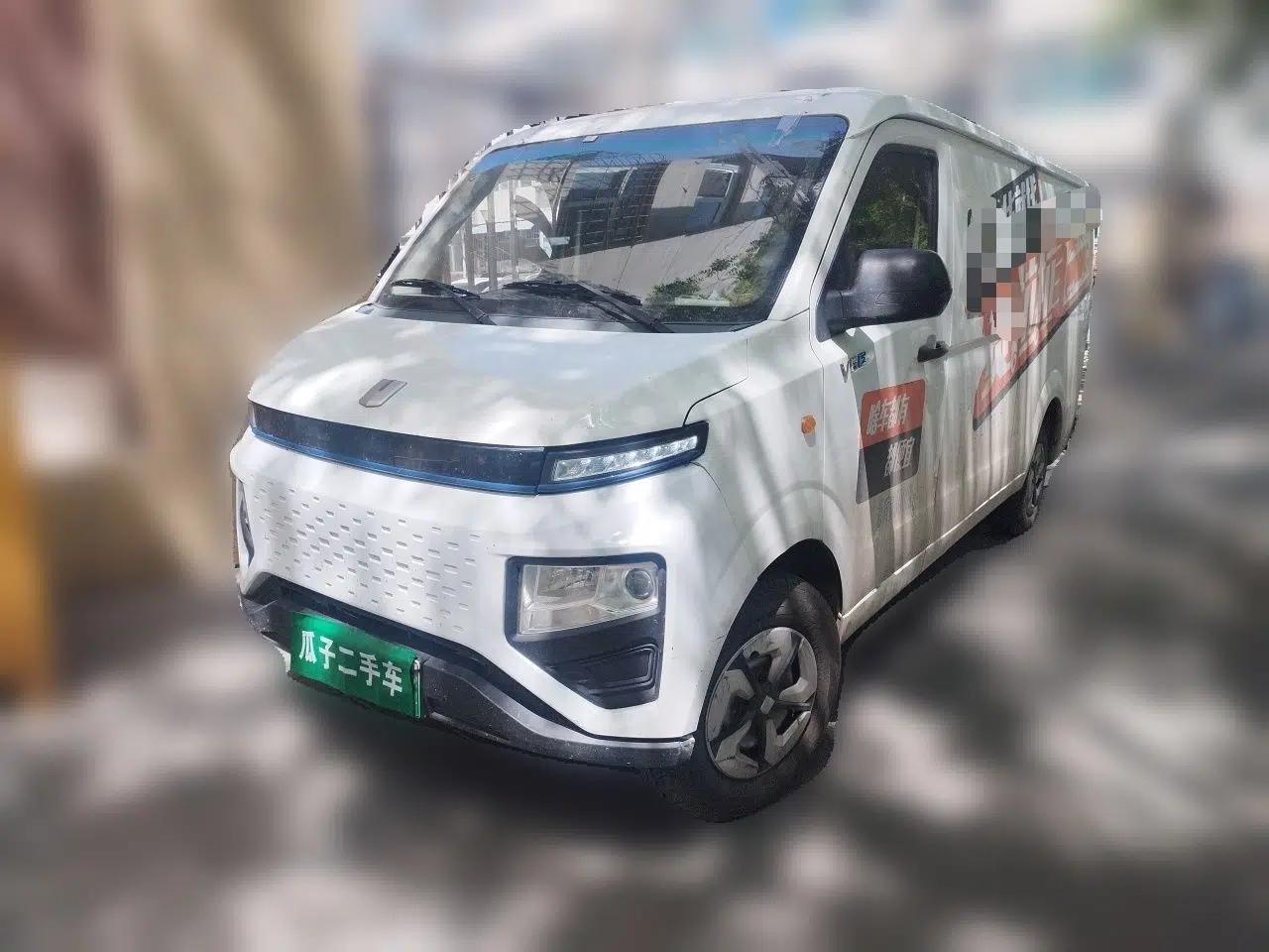 Farizon Xingxiang V 2023 V6E Zhonghang Lithium Battery 38.64kWh Value Edition — миниатюра 1