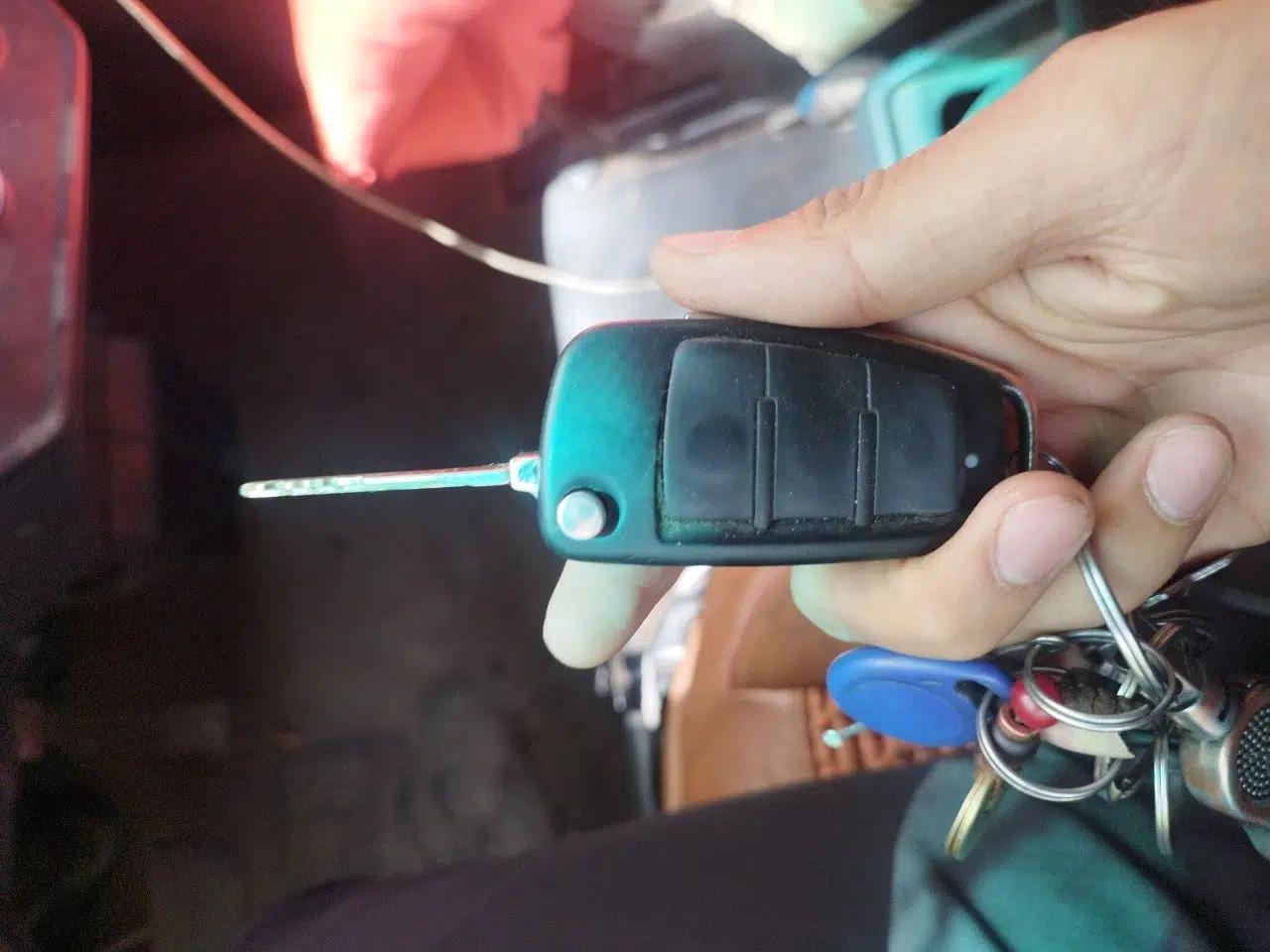 Farizon Xingxiang V 2023 V6E Zhonghang Lithium Battery 38.64kWh Value Edition — миниатюра 9