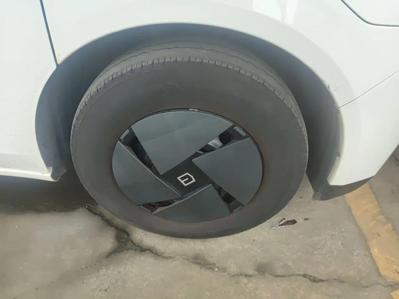 Farizon Super VAN 2025 Model, Zhifu Edition, Mid-axle Medium-roof, 83 kWh — миниатюра 8