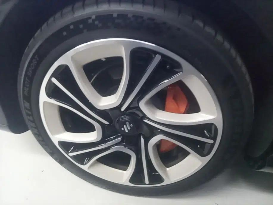 IM LS7 2024 100kWh Max Lux Rear-Drive Version — миниатюра 9