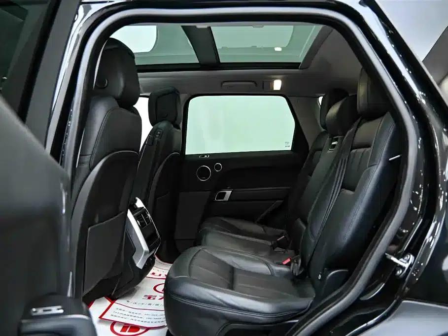 Range Rover Sport Hybrid 2020 P400e SE — миниатюра 5